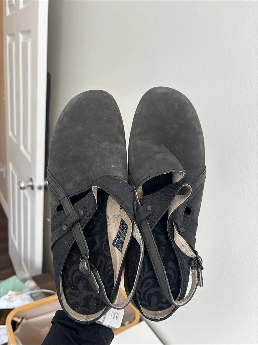 TEVA 6934 Ventura US 8.5 Black Smooth Leather Casual Slingback Clog Shoes - Picture 7 of 8